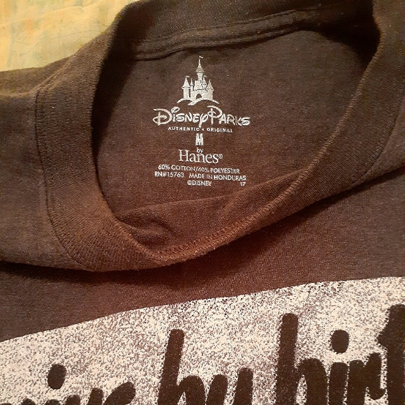 NWOT Disney Grumpy (7 dwarfs) T-Shirt - Picture 3 of 5